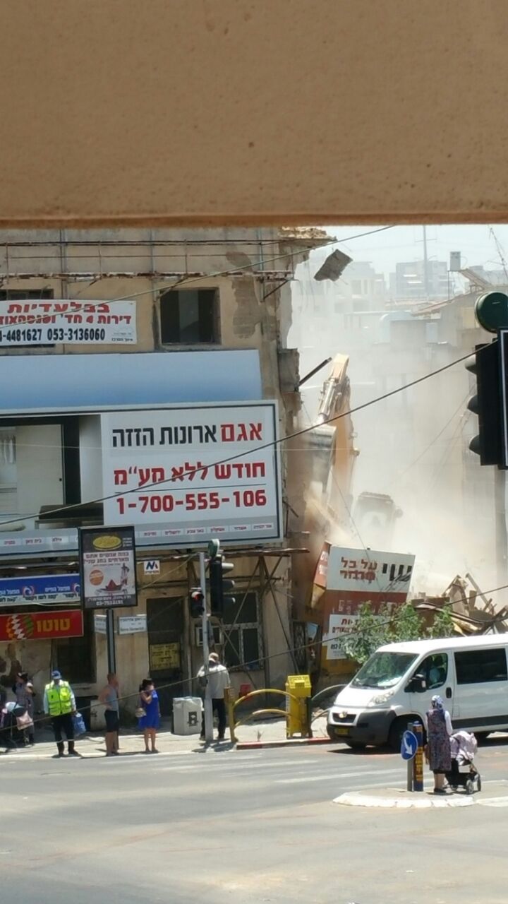 בניין הרוס 4